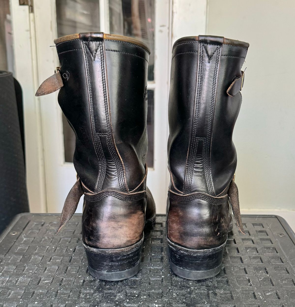 Photo by sthilburn on April 5, 2024 of the Role Club Engineer Boots in Horween Black Chromexcel Horsehide.