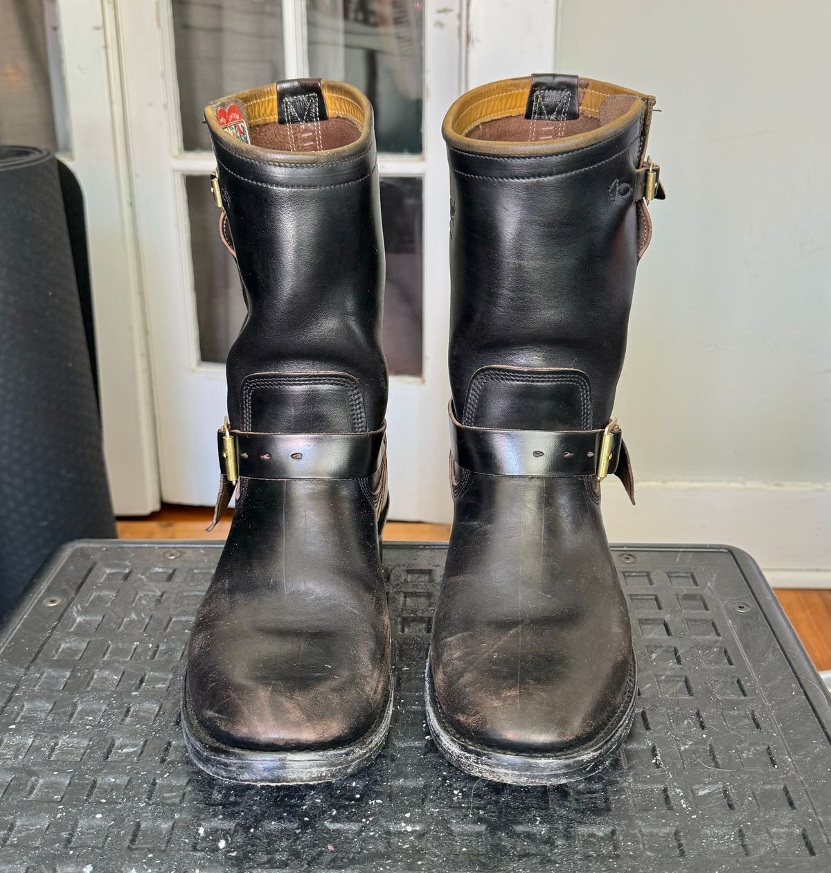 Photo by sthilburn on April 5, 2024 of the Role Club Engineer Boots in Horween Black Chromexcel Horsehide.