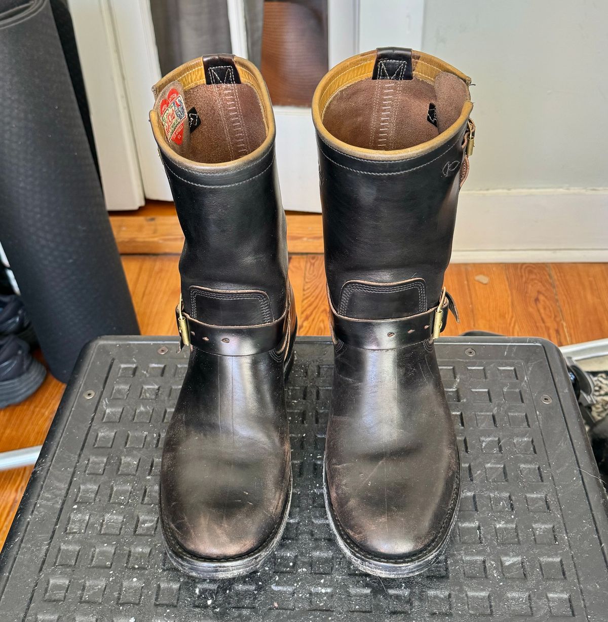 Photo by sthilburn on April 5, 2024 of the Role Club Engineer Boots in Horween Black Chromexcel Horsehide.