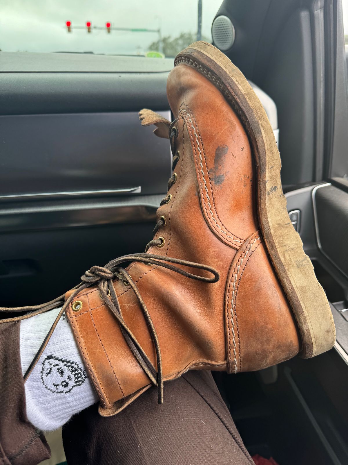 Photo by sthilburn on November 30, 2023 of the Wesco Jobmaster in Maryam Natural Horsehide.