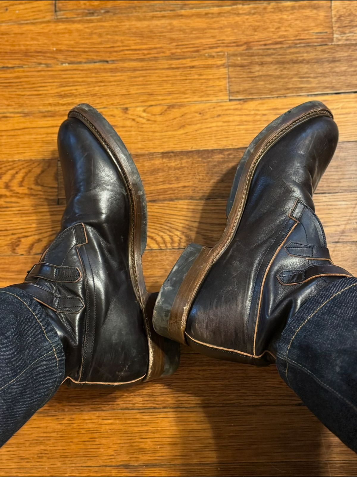 Photo by sthilburn on April 12, 2025 of the Eastman Leather Tanker Boots in Black Horsehide.
