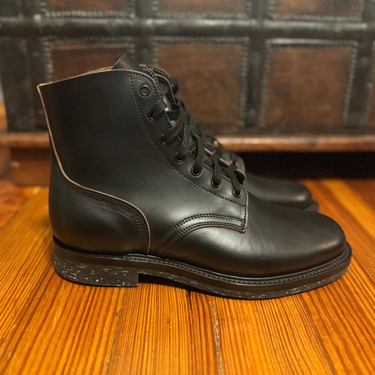 Photo by sthilburn on October 2, 2025 of the Role Club Boondockers in Handfinished CXL Horsehide.