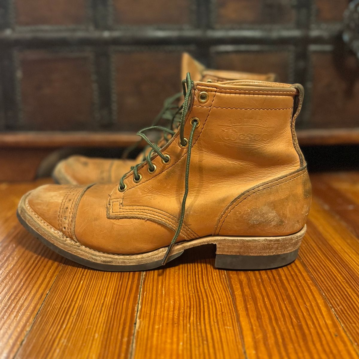 Photo by sthilburn on March 6, 2025 of the Wesco Wesco/x S&S Day Breaker in Horween Natural Essex.