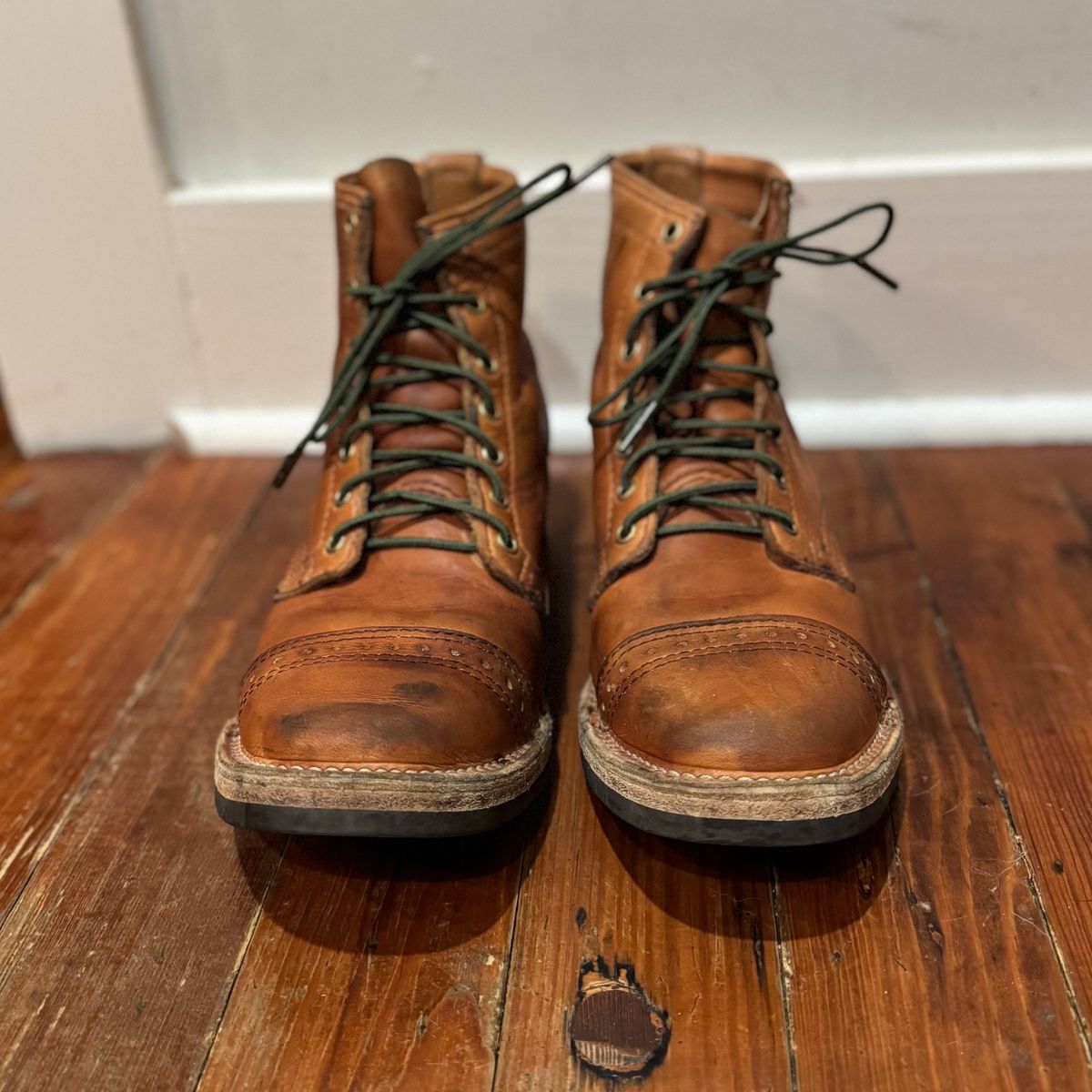 Photo by sthilburn on April 6, 2025 of the Wesco Wesco/x S&S Day Breaker in Horween Natural Essex.
