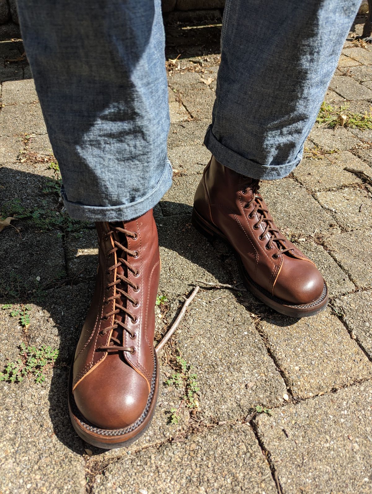 Photo by clefke on July 31, 2023 of the Eastman Leather Raider Boots in Walnut Horsehide.