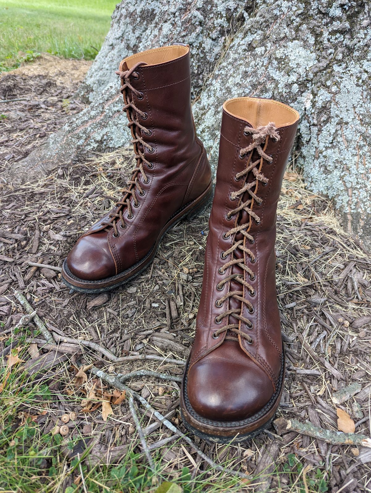 Photo by clefke on September 3, 2023 of the Eastman Leather Raider Boots in Walnut Horsehide.