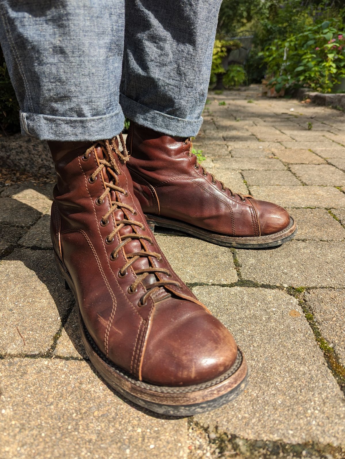 Photo by clefke on September 17, 2023 of the Eastman Leather Raider Boots in Walnut Horsehide.