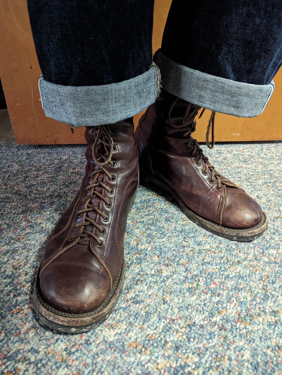 Photo by clefke on October 3, 2023 of the Eastman Leather Raider Boots in Walnut Horsehide.