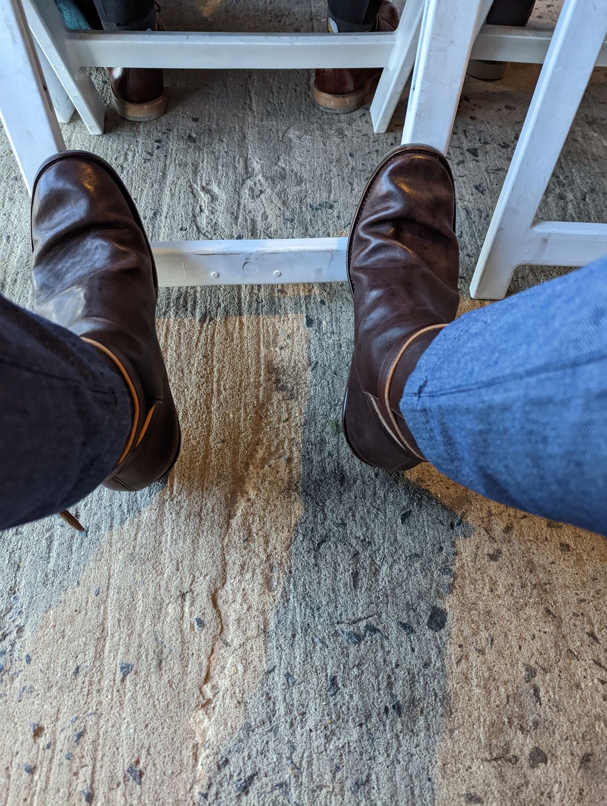 Photo by clefke on November 27, 2022 of the Benzein Jodhpur Boots in Maryam Brown Horsebutt.