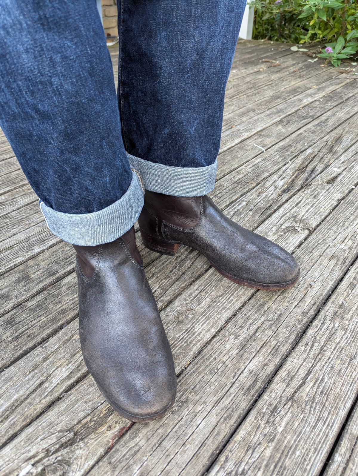 Photo by clefke on August 6, 2024 of the At The Front Jackboots in Natural Chrome Re-Tan & Natural Chrome Re-Tan Rough Out.