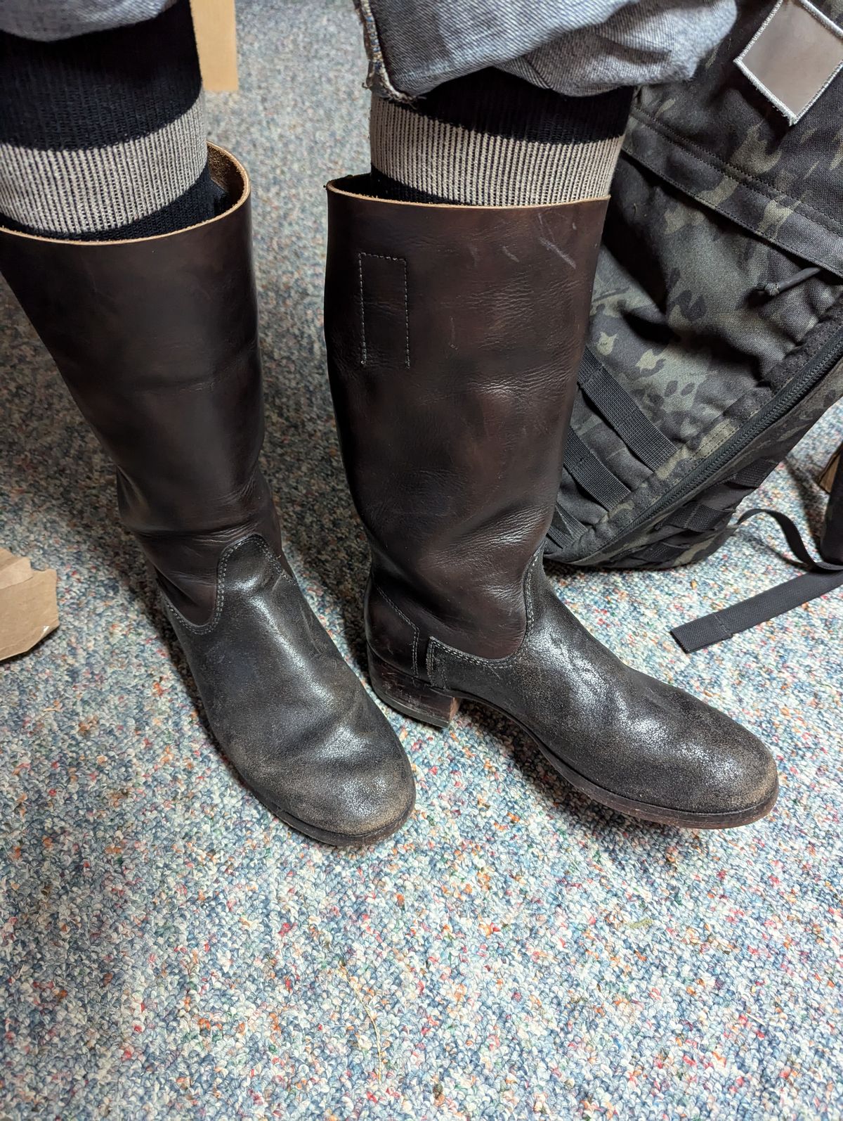 Photo by clefke on October 10, 2024 of the At The Front Jackboots in Natural Chrome Re-Tan & Natural Chrome Re-Tan Rough Out.
