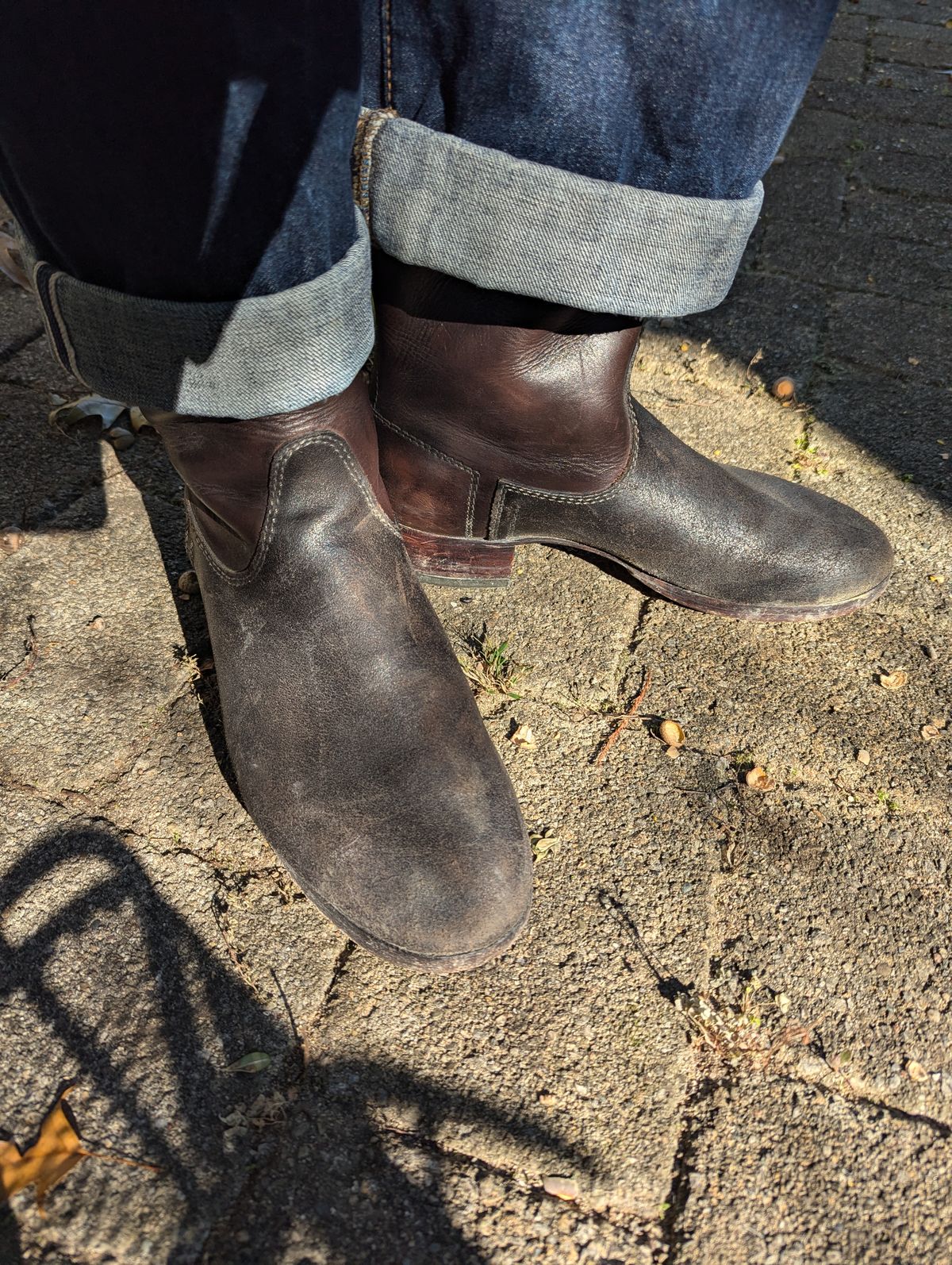 Photo by clefke on October 17, 2024 of the At The Front Jackboots in Natural Chrome Re-Tan & Natural Chrome Re-Tan Rough Out.