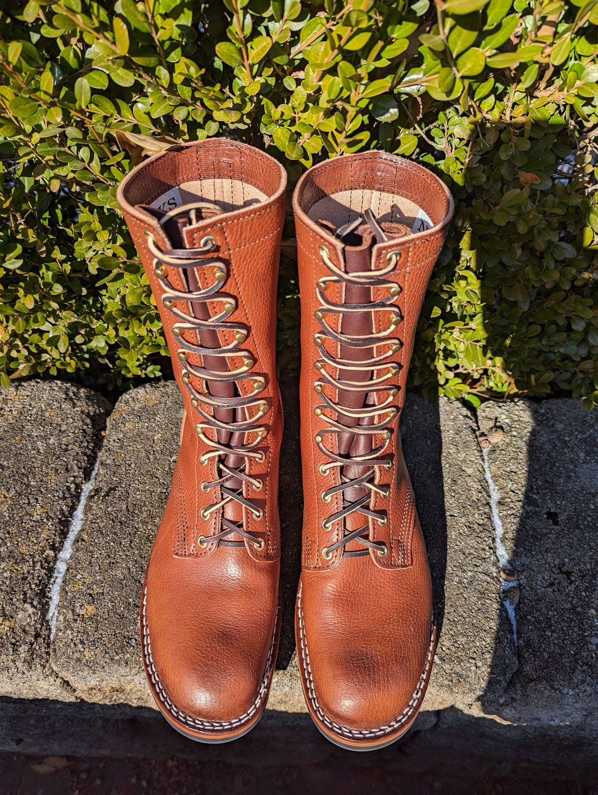 Photo by clefke on January 14, 2024 of the Nicks MTO in Wickett & Craig Medium Brown Milled Traditional Harness.