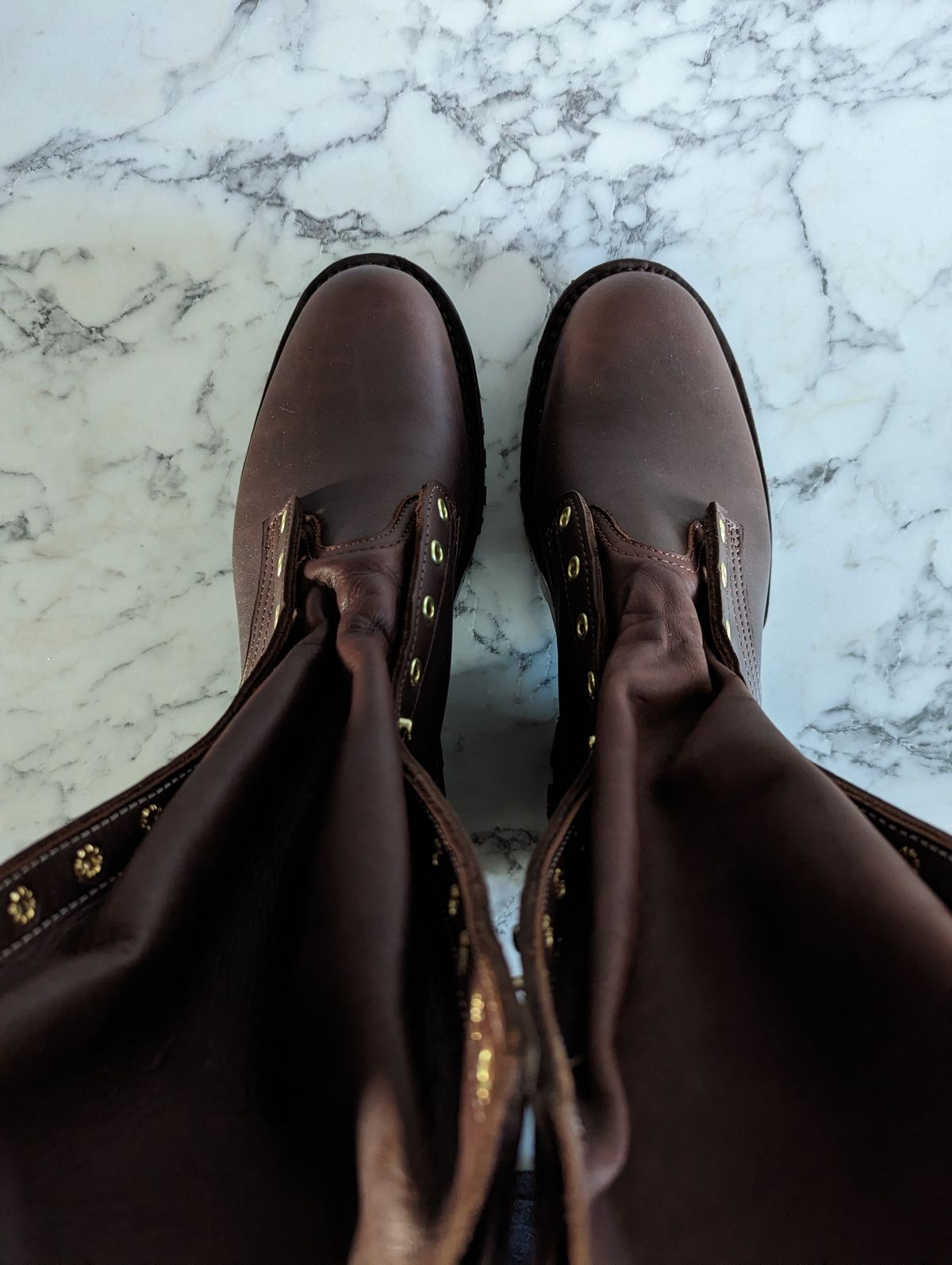 Photo by clefke on April 30, 2023 of the Frank's Boots The Patriot in Seidel Walnut Oil Tan.