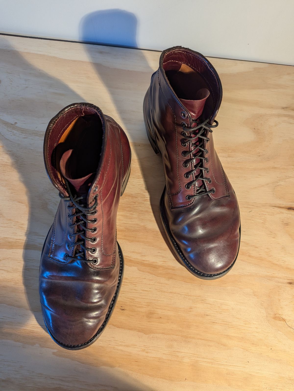 Photo by clefke on August 11, 2024 of the Alden Plain Toe Boot in Horween Color 8 Shell Cordovan.