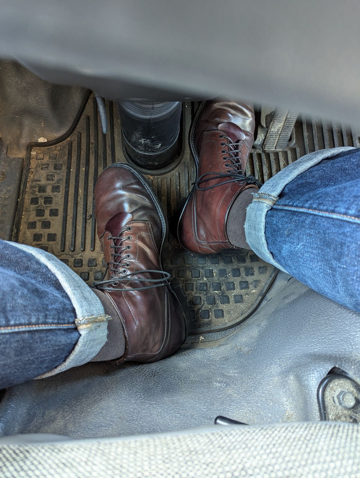 Photo by clefke on November 8, 2024 of the Alden Plain Toe Boot in Horween Color 8 Shell Cordovan.