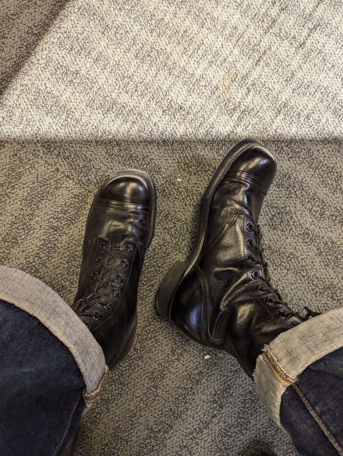 Photo by clefke on August 28, 2024 of the Endicott Johnson US Army Combat Boots (1961) in Black Leather.