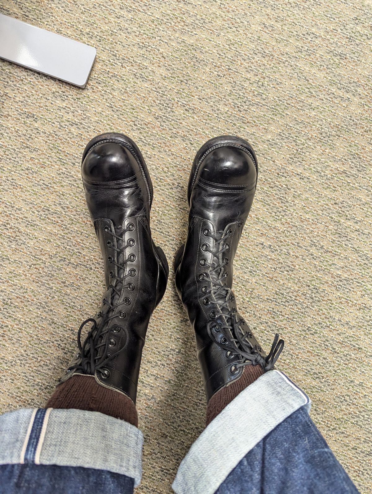 Photo by clefke on August 27, 2024 of the Endicott Johnson US Army Combat Boots (1961) in Black Leather.