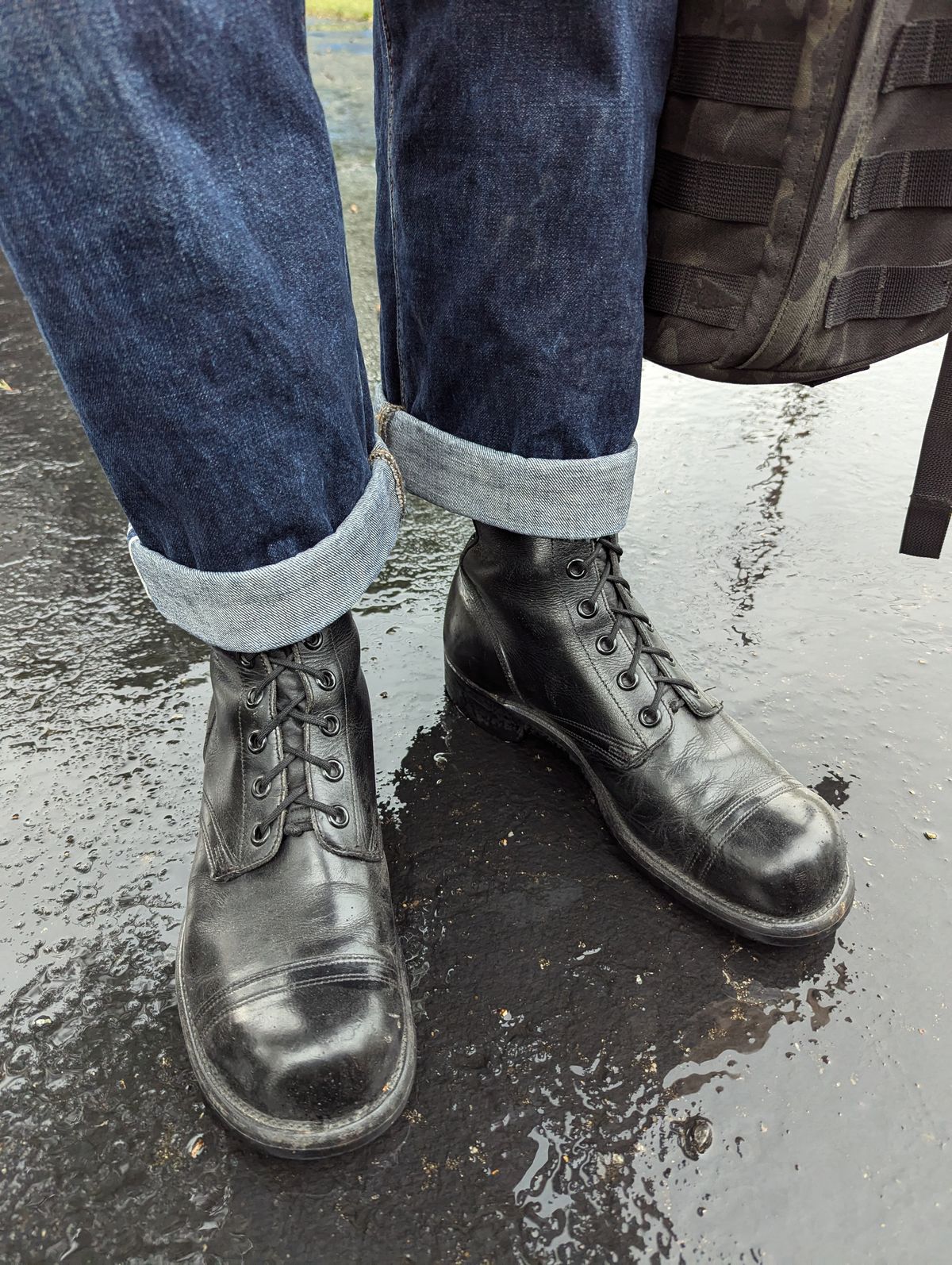 Photo by clefke on September 6, 2024 of the Endicott Johnson US Army Combat Boots (1961) in Black Leather.