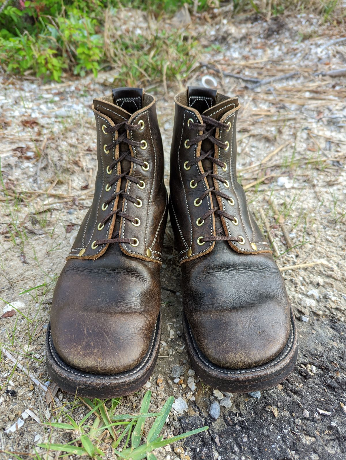 Photo by clefke on November 1, 2022 of the Unsung U 22-1 Slog Boot in Wickett & Craig Olive H Latigo.