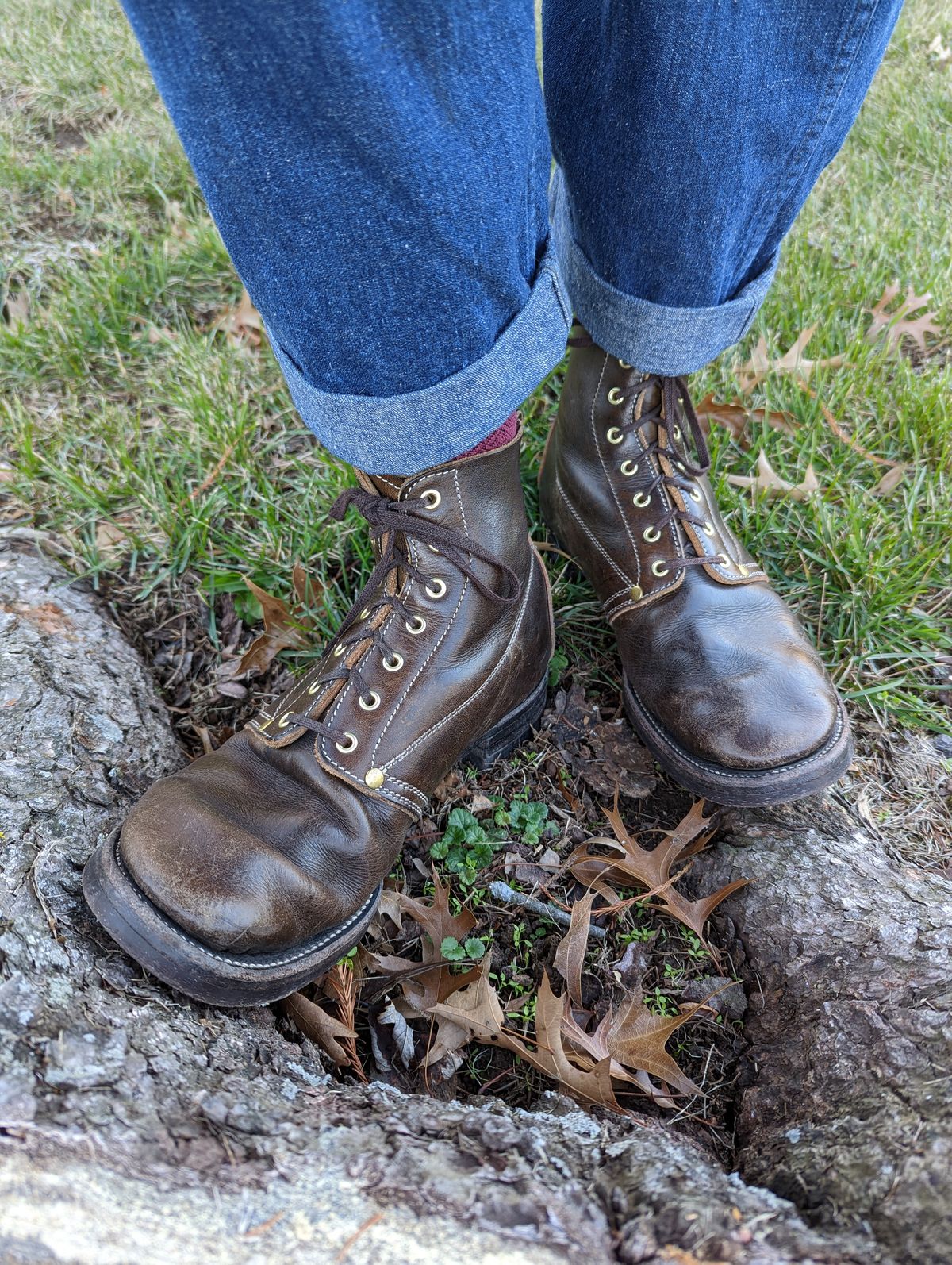Photo by clefke on December 3, 2022 of the Unsung U 22-1 Slog Boot in Wickett & Craig Olive H Latigo.
