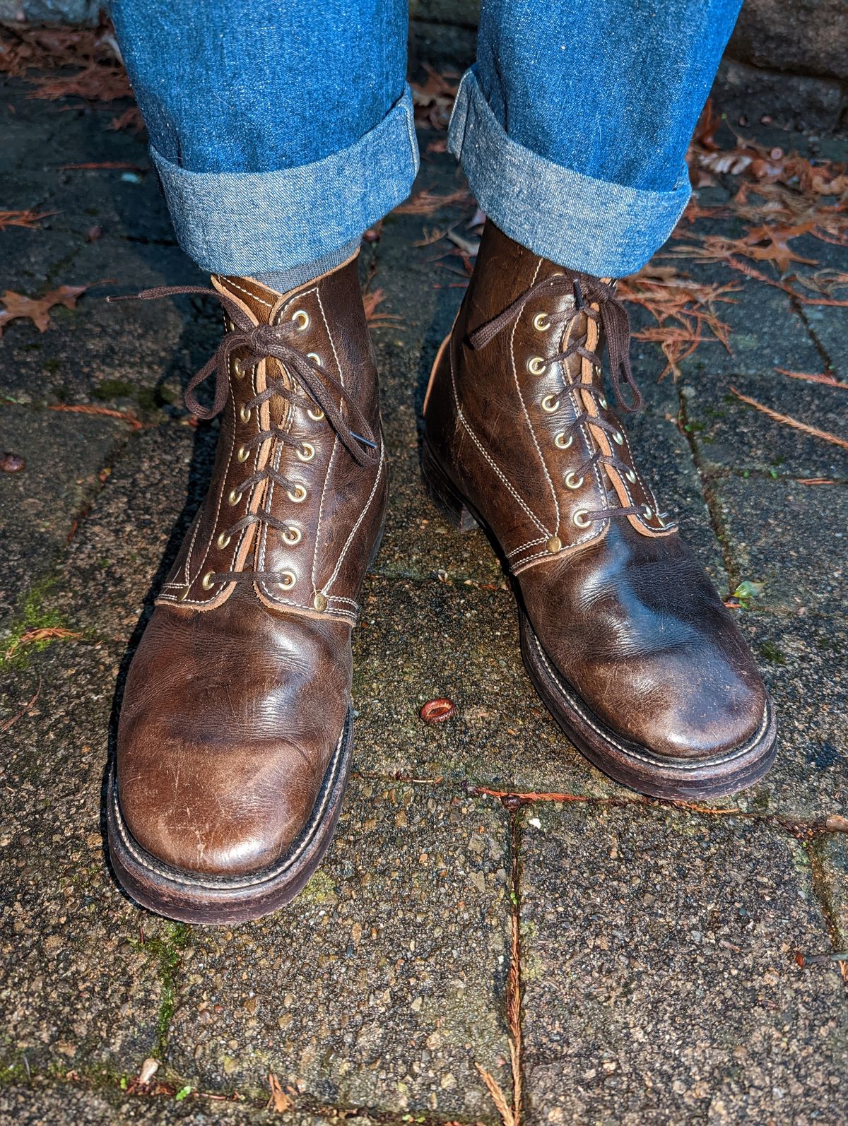 Photo by clefke on December 14, 2022 of the Unsung U 22-1 Slog Boot in Wickett & Craig Olive H Latigo.