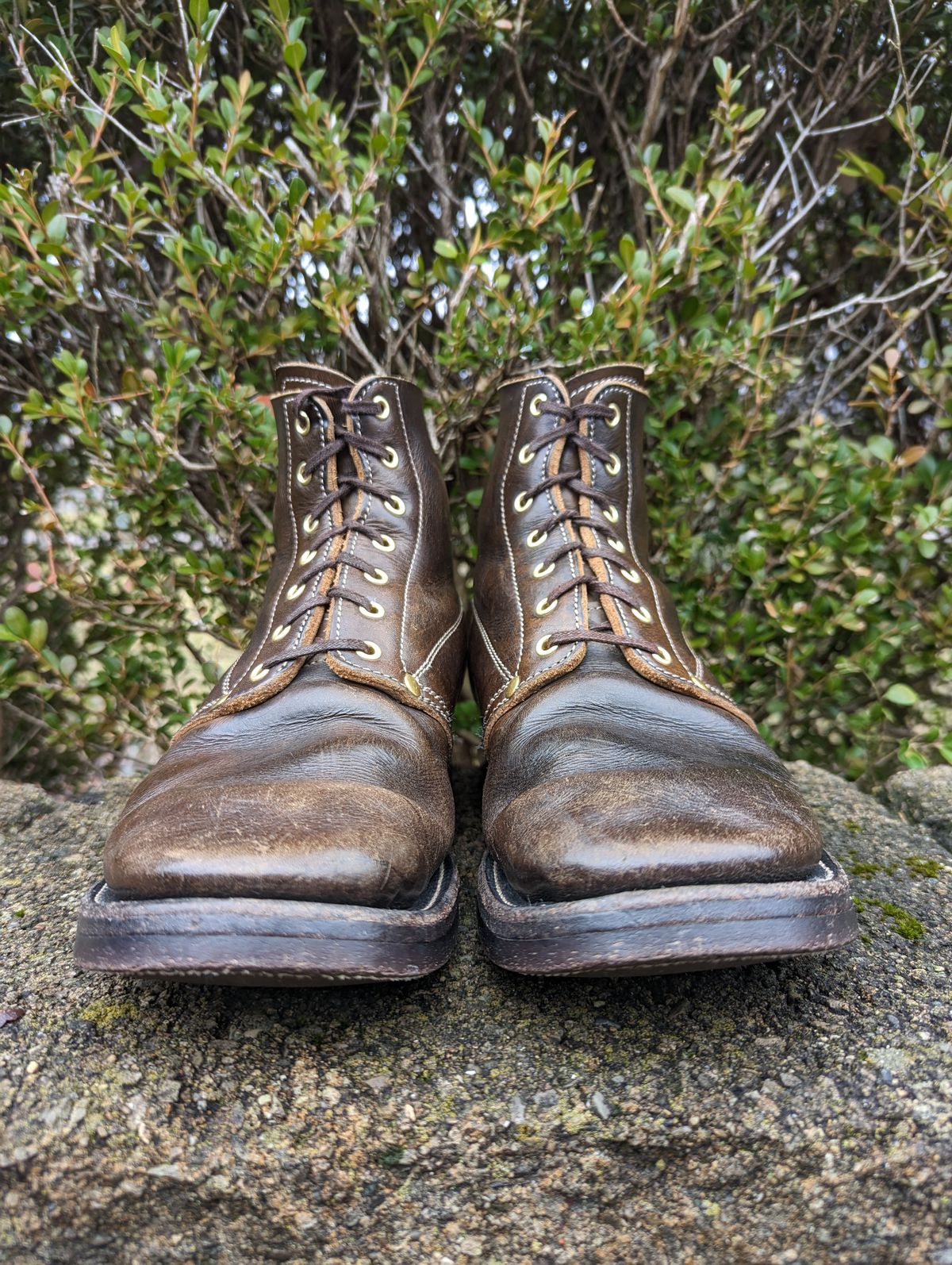 Photo by clefke on January 1, 2023 of the Unsung U 22-1 Slog Boot in Wickett & Craig Olive H Latigo.