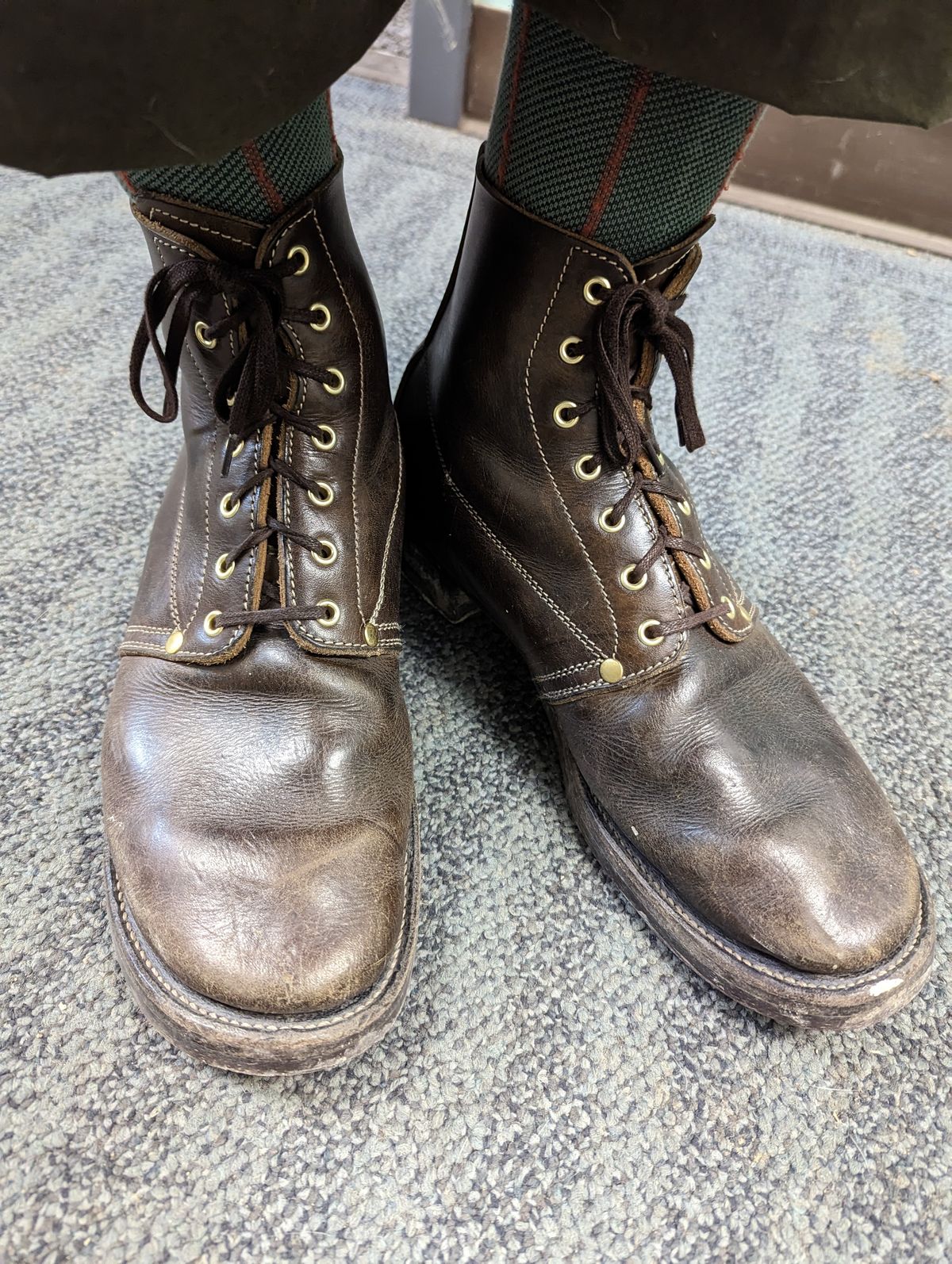 Photo by clefke on February 16, 2023 of the Unsung U 22-1 Slog Boot in Wickett & Craig Olive H Latigo.