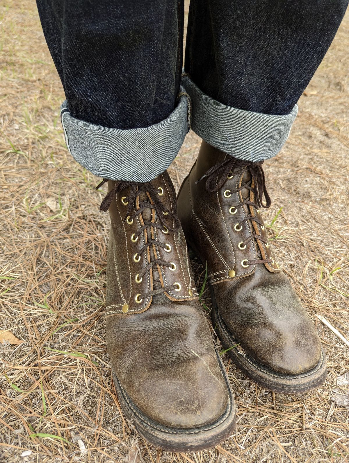 Photo by clefke on April 2, 2023 of the Unsung U 22-1 Slog Boot in Wickett & Craig Olive H Latigo.