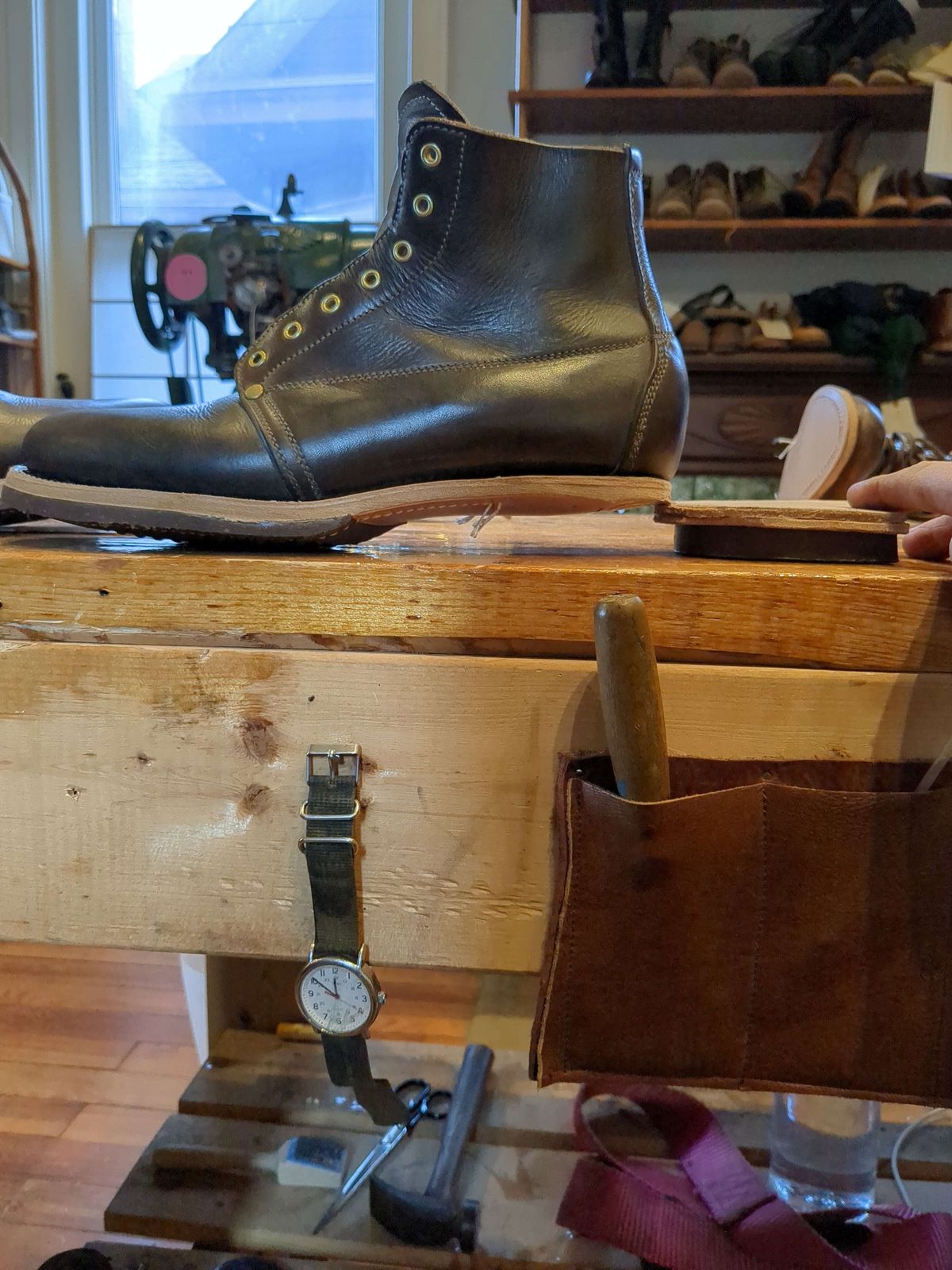 Photo by clefke on February 1, 2024 of the Unsung U 22-1 Slog Boot in Wickett & Craig Olive H Latigo.