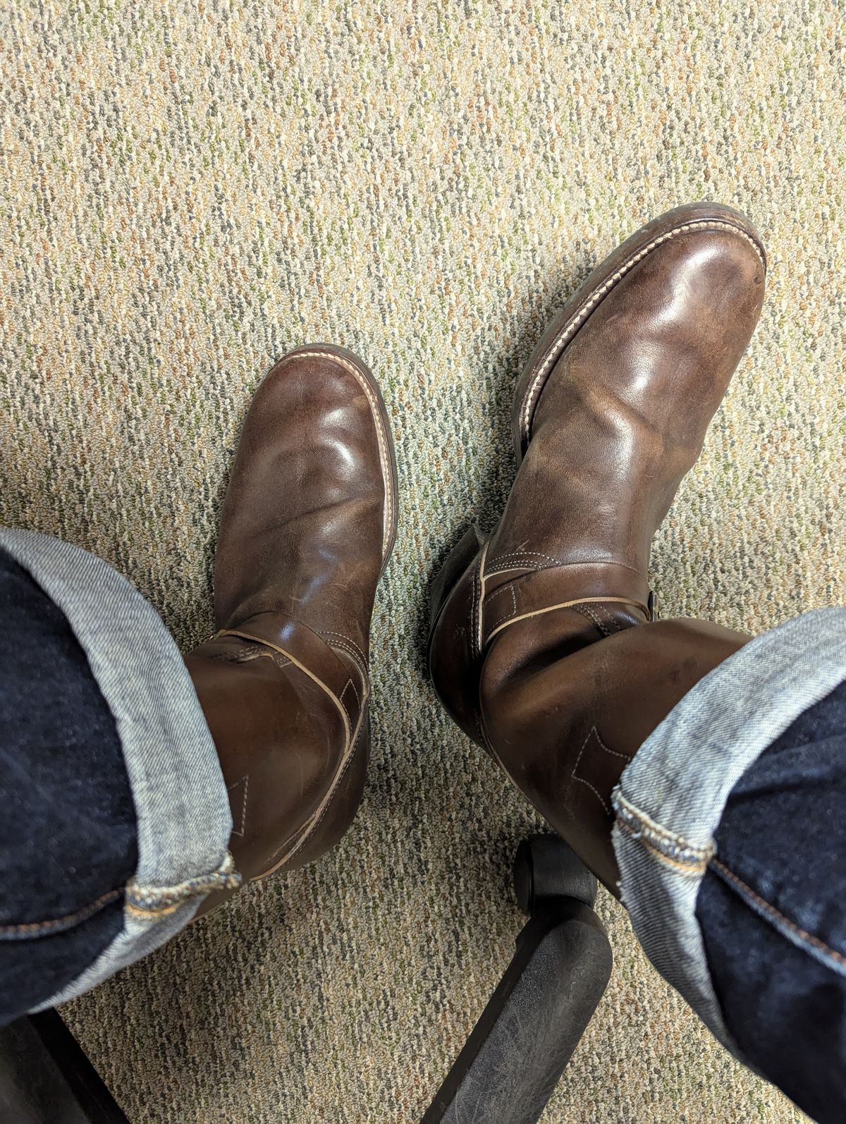 Photo by clefke on July 29, 2024 of the Clinch Engineer Boots 11-Inch Height in Brown-Overdyed Horsebutt.