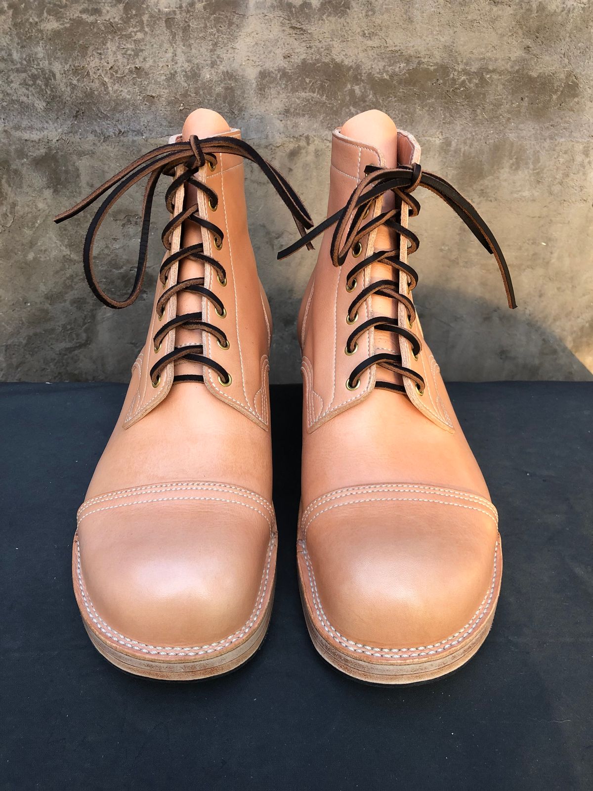 Photo by clefke on October 9, 2023 of the M.F. Boot Co Service Boot in Sepici Tumbled Waxed Natural Veg Tan.