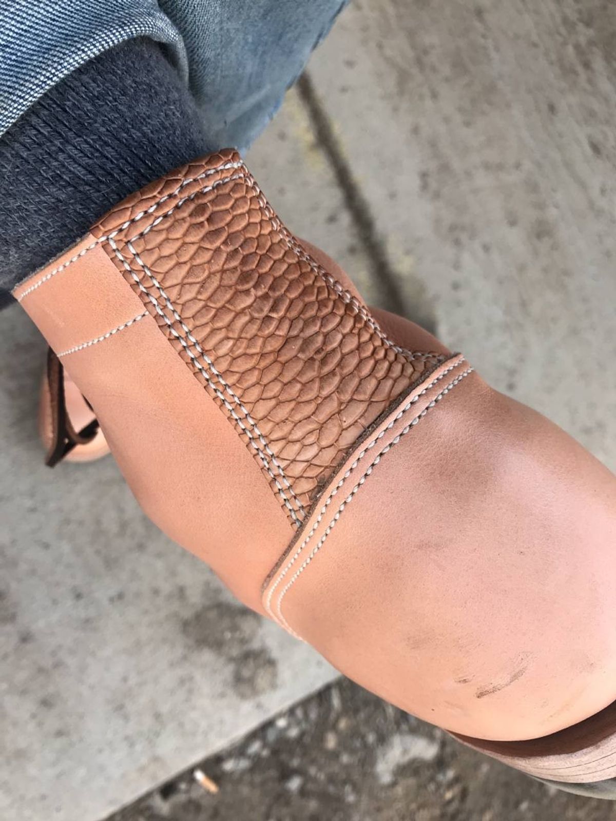 Photo by clefke on October 18, 2023 of the M.F. Boot Co Service Boot in Sepici Tumbled Waxed Natural Veg Tan.