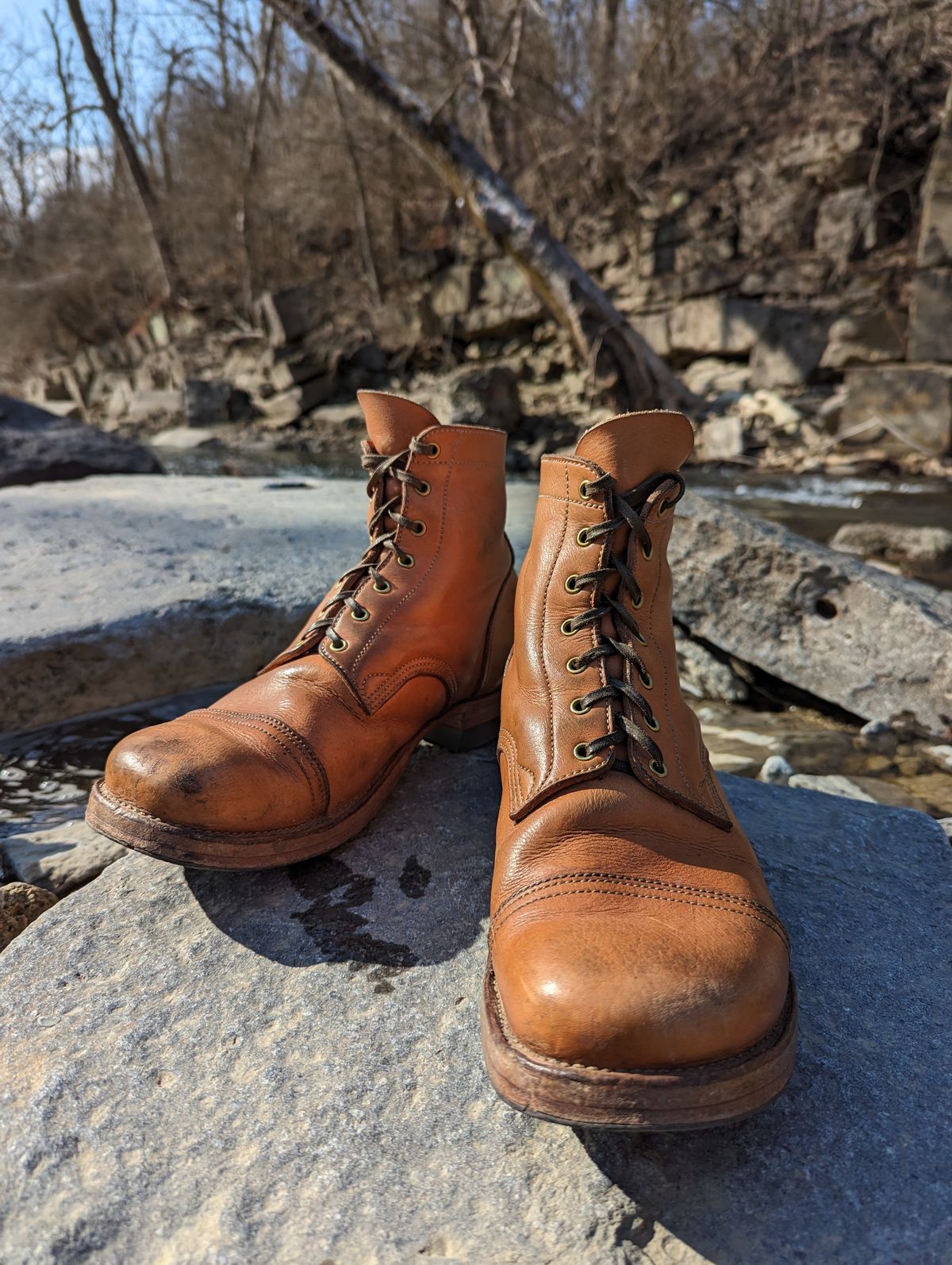 Photo by clefke on February 25, 2024 of the M.F. Boot Co Service Boot in Sepici Tumbled Waxed Natural Veg Tan.