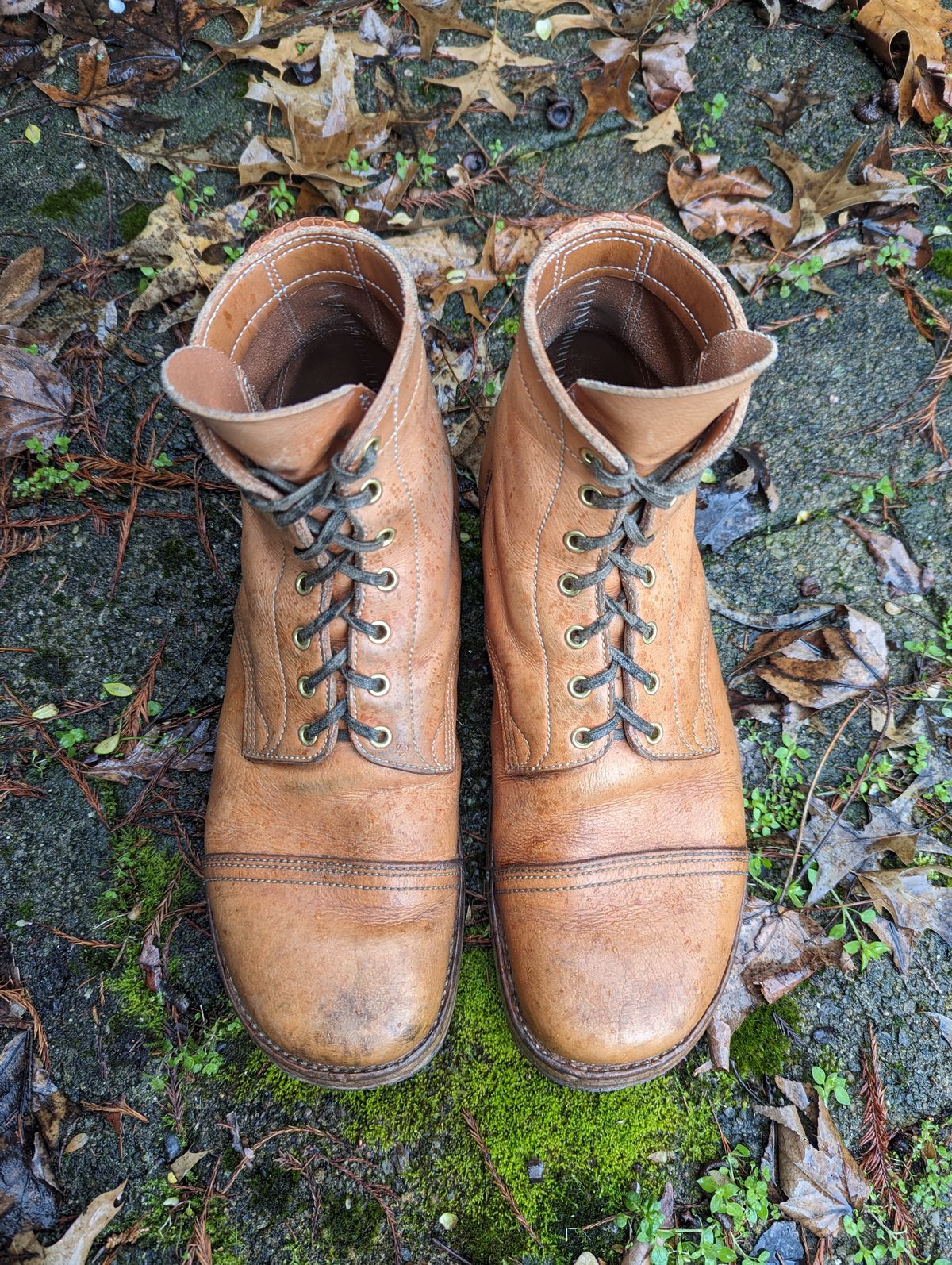 Photo by clefke on April 4, 2024 of the M.F. Boot Co Service Boot in Sepici Tumbled Waxed Natural Veg Tan.