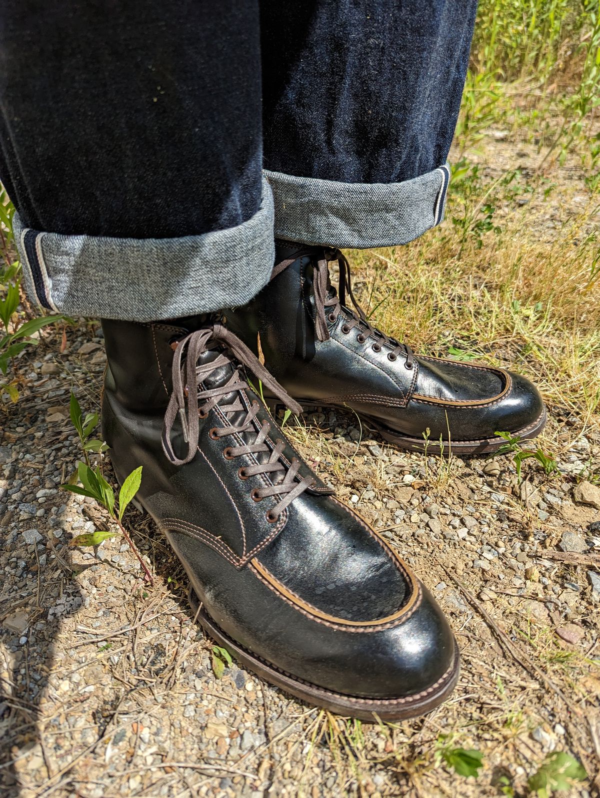 Photo by clefke on June 11, 2023 of the The 2 Monkeys Sportif Boots in Du Puy Patina Crust "Dyeable" French Calf.