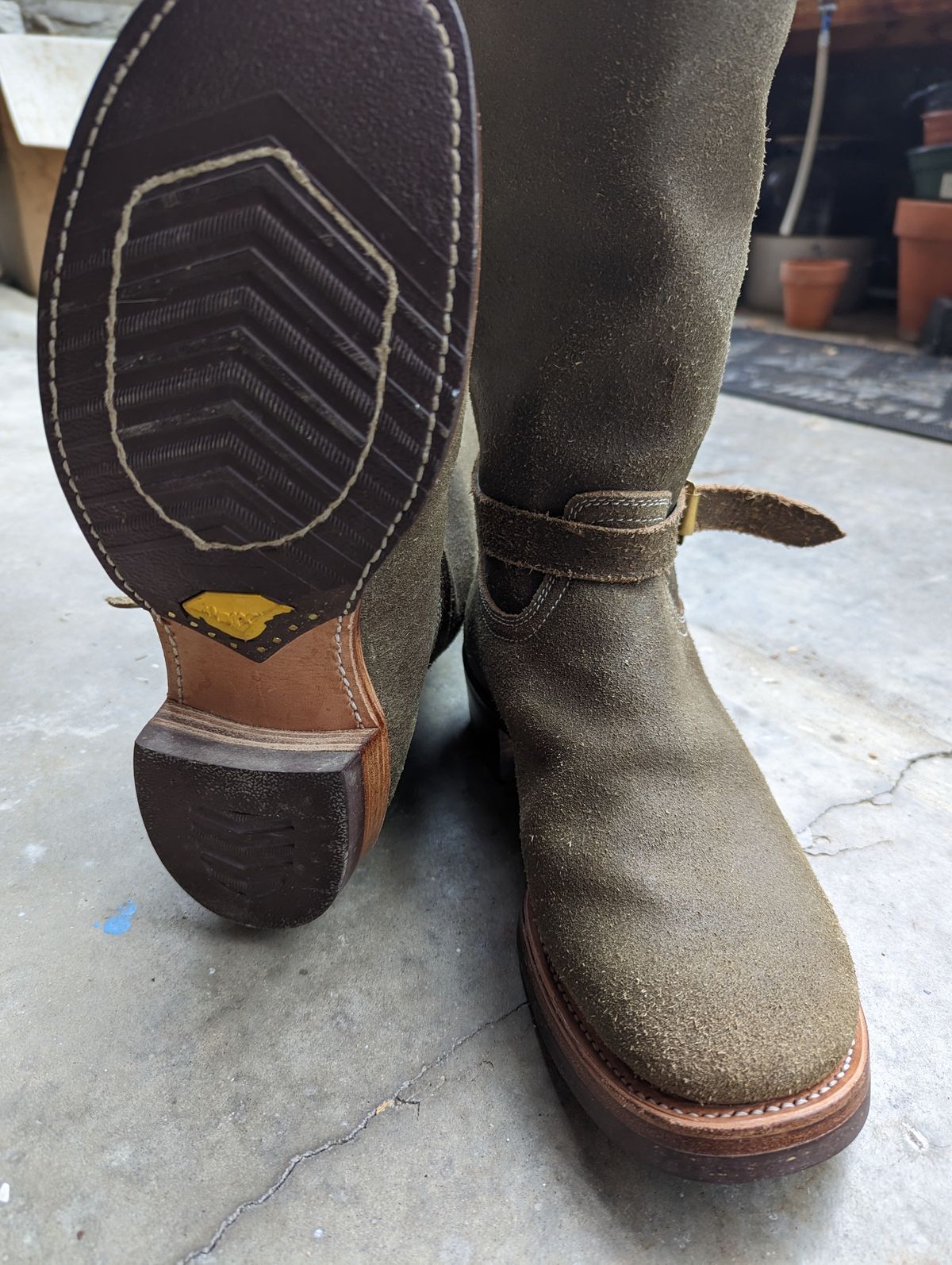 Photo by clefke on February 9, 2023 of the Unsung Renegade Cowboy in Wickett & Craig Olive H Latigo.