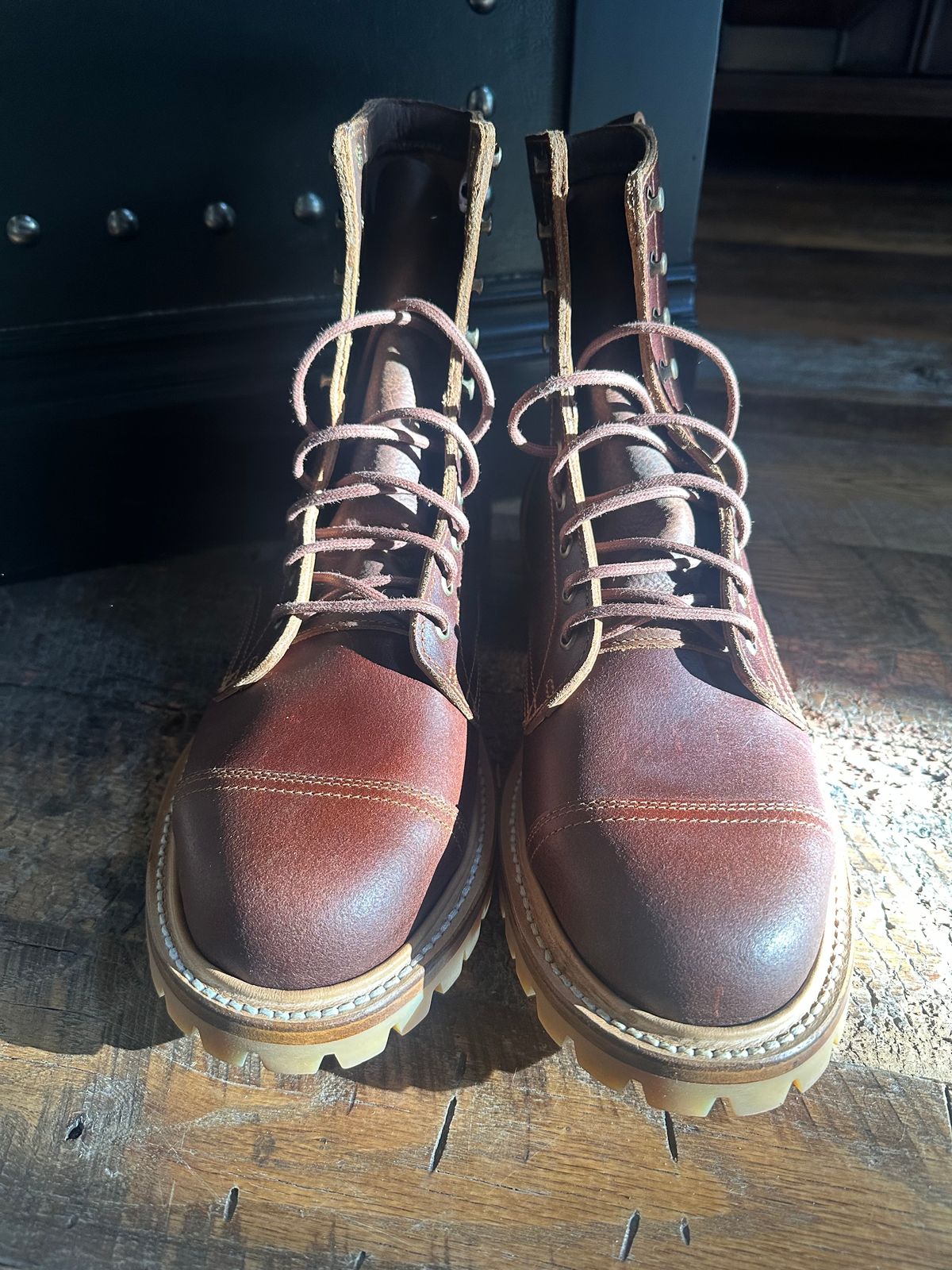Photo by GDub on October 14, 2024 of the Truman Custom Model in Horween Chestnut Waxed Flesh.