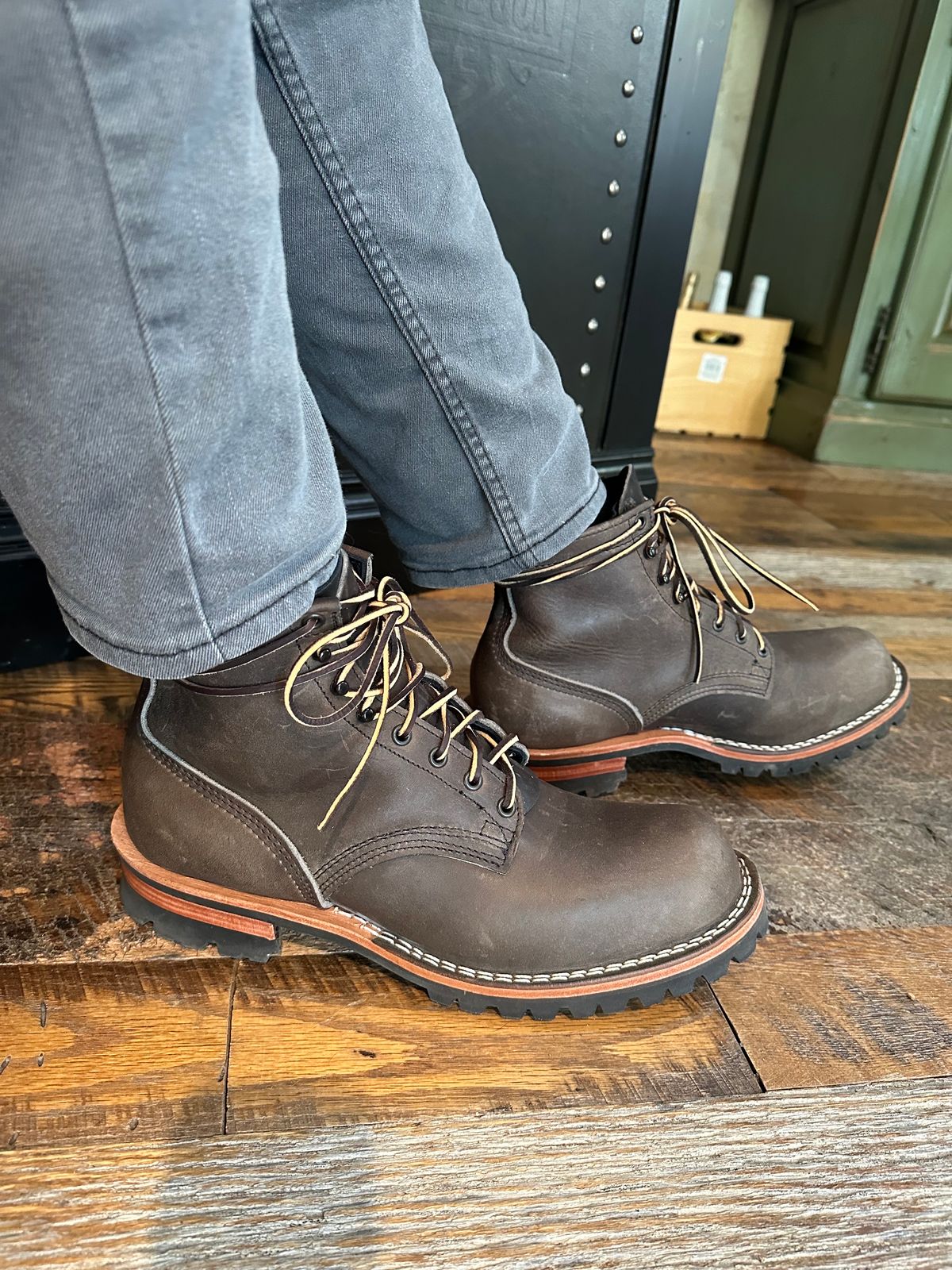 Photo by GDub on October 1, 2023 of the Nicks MTO in Horween Charcoal Cypress.