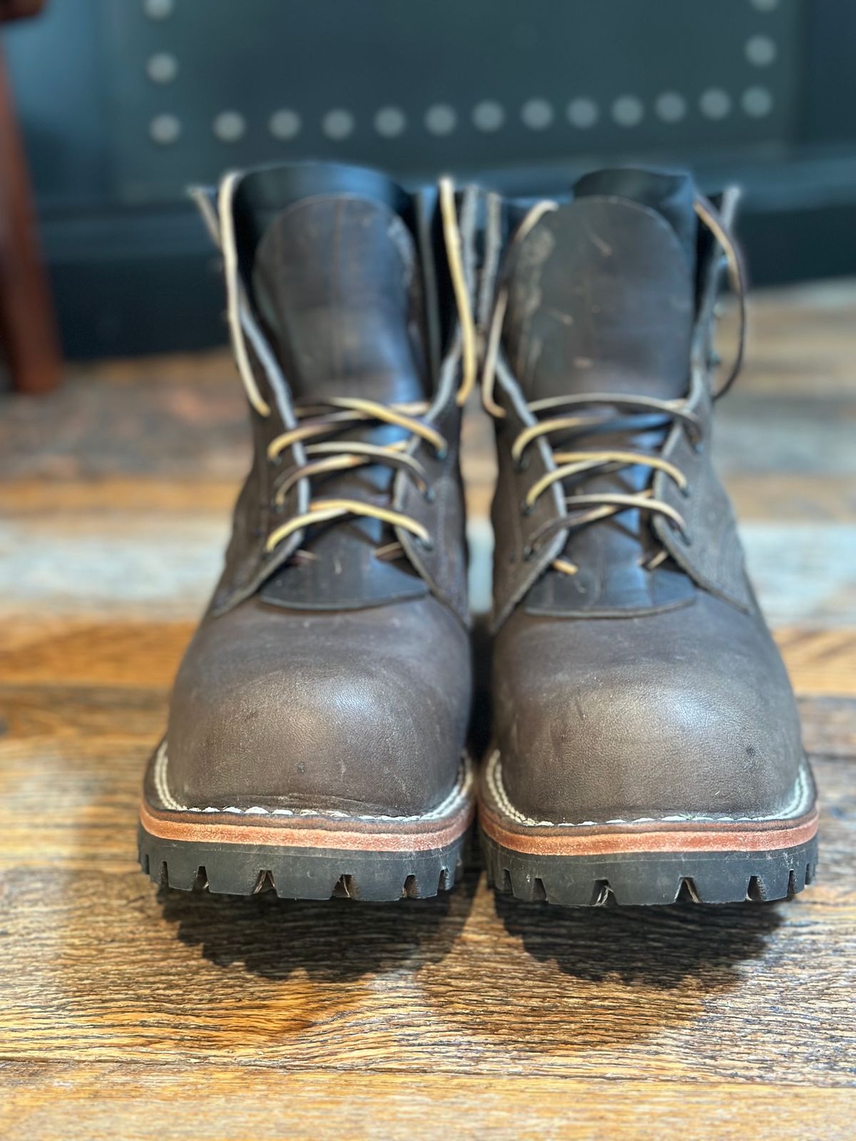 Photo by GDub on October 1, 2023 of the Nicks MTO in Horween Charcoal Cypress.
