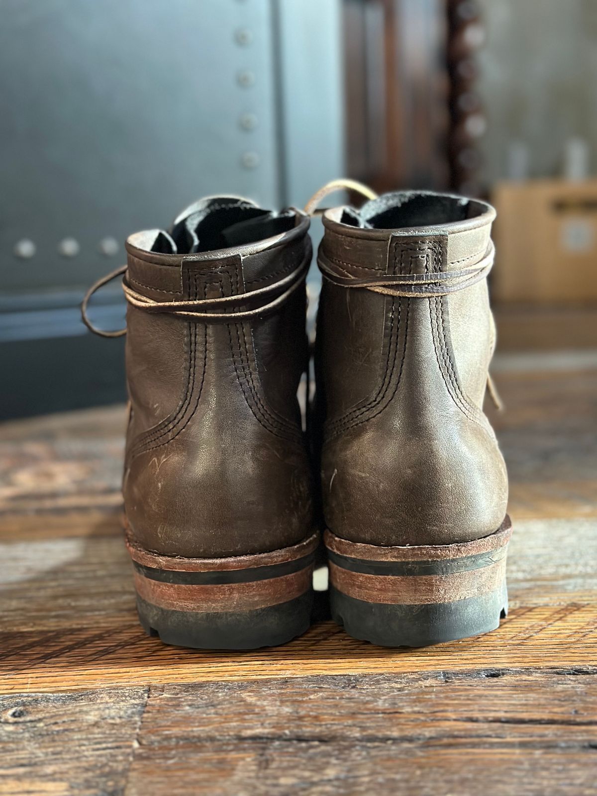 Photo by GDub on November 1, 2023 of the Nicks MTO in Horween Charcoal Cypress.