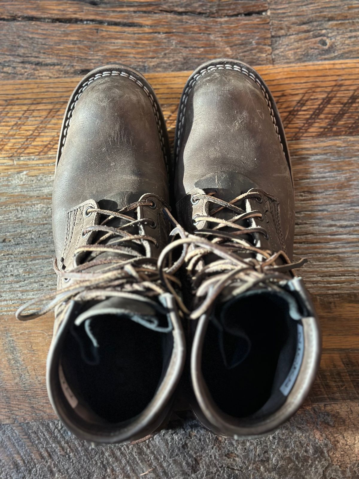 Photo by GDub on November 1, 2023 of the Nicks MTO in Horween Charcoal Cypress.