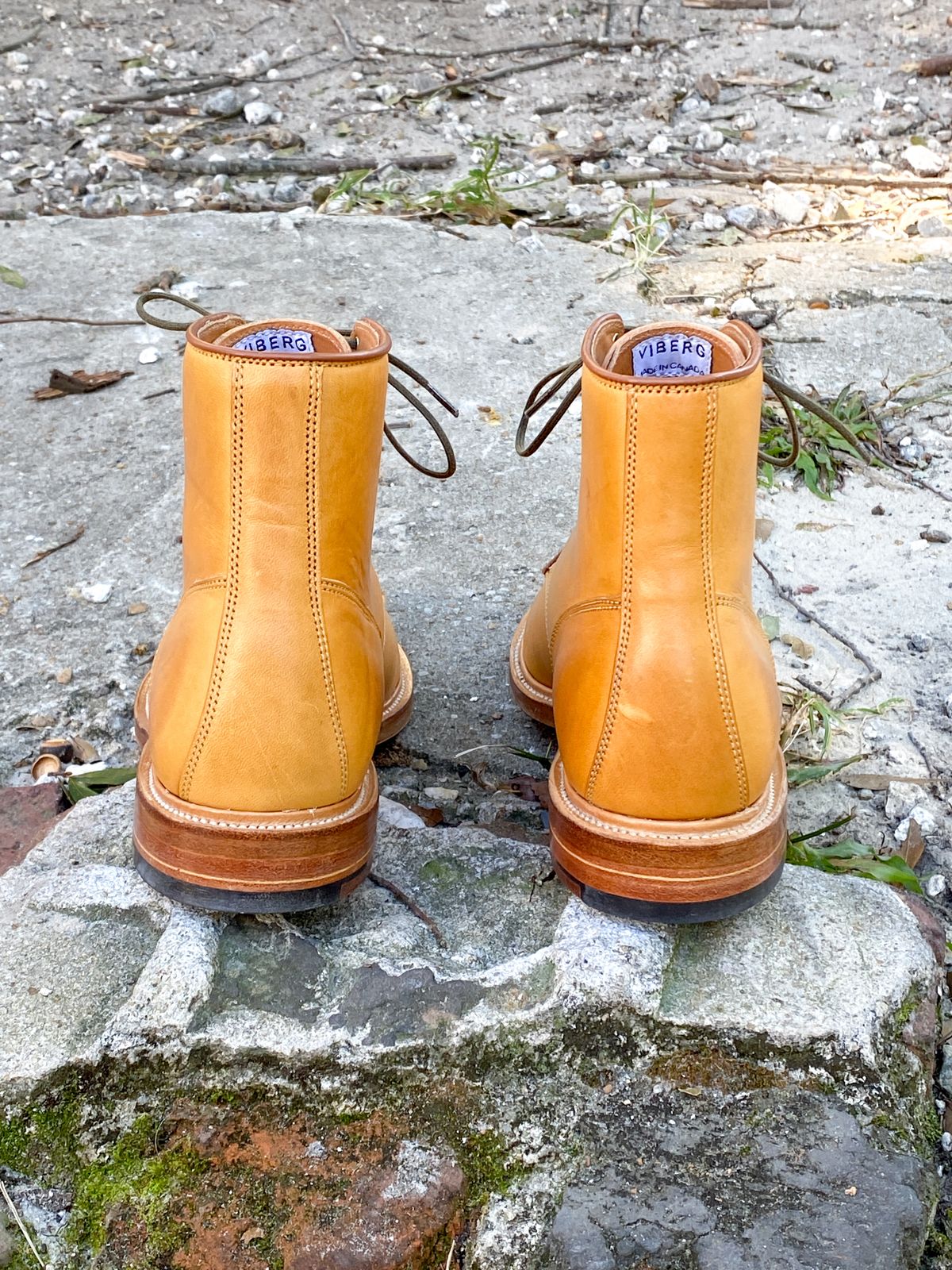 Photo by sixtyreid on October 5, 2022 of the Viberg Officer Boot in Shinki Camel Latigo Horsehide.