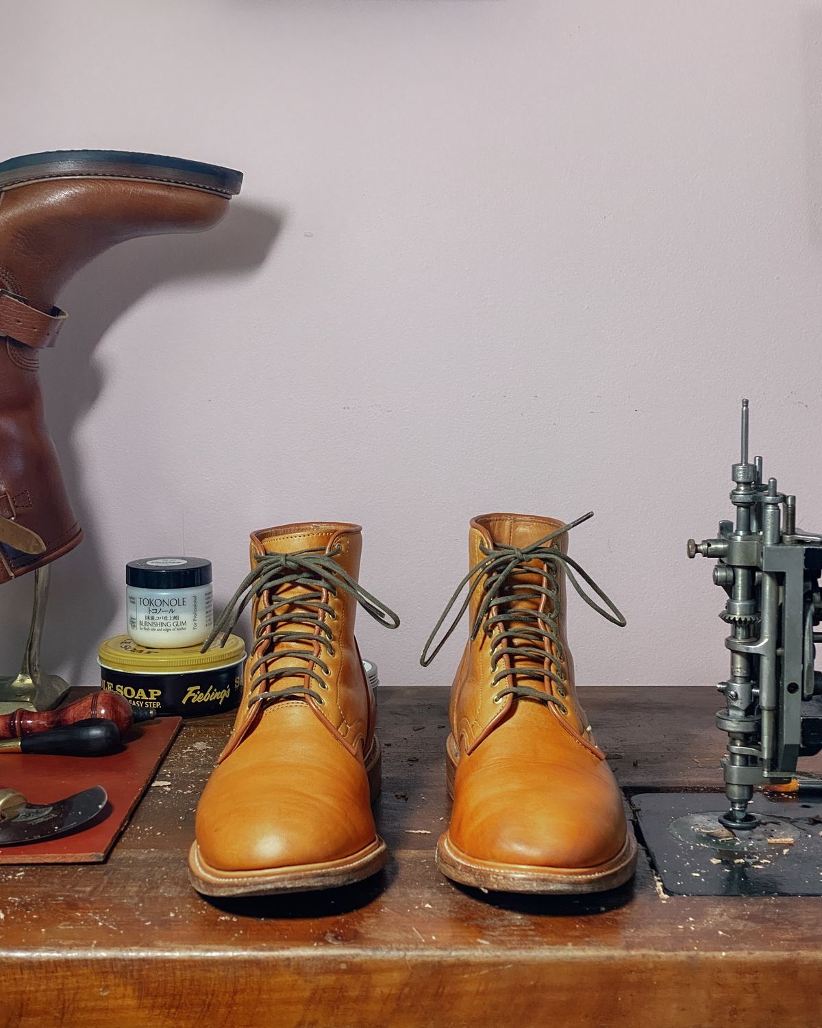 Photo by sixtyreid on November 2, 2022 of the Viberg Officer Boot in Shinki Camel Latigo Horsehide.
