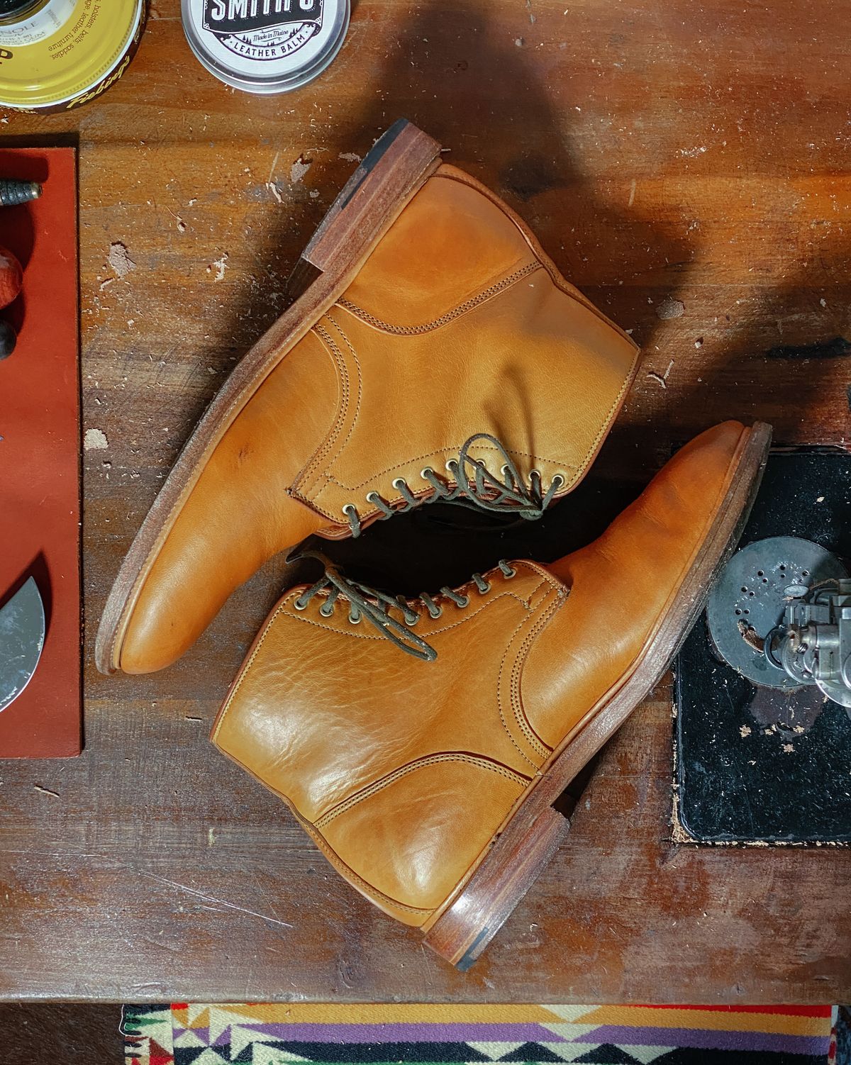 Photo by sixtyreid on November 2, 2022 of the Viberg Officer Boot in Shinki Camel Latigo Horsehide.