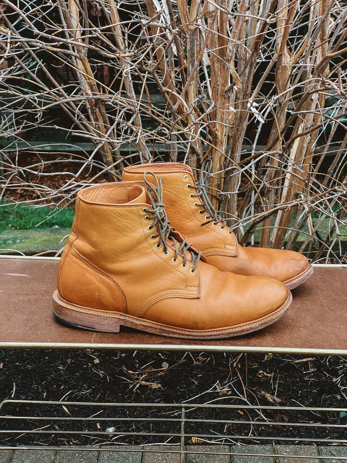 Photo by sixtyreid on January 3, 2023 of the Viberg Officer Boot in Shinki Camel Latigo Horsehide.