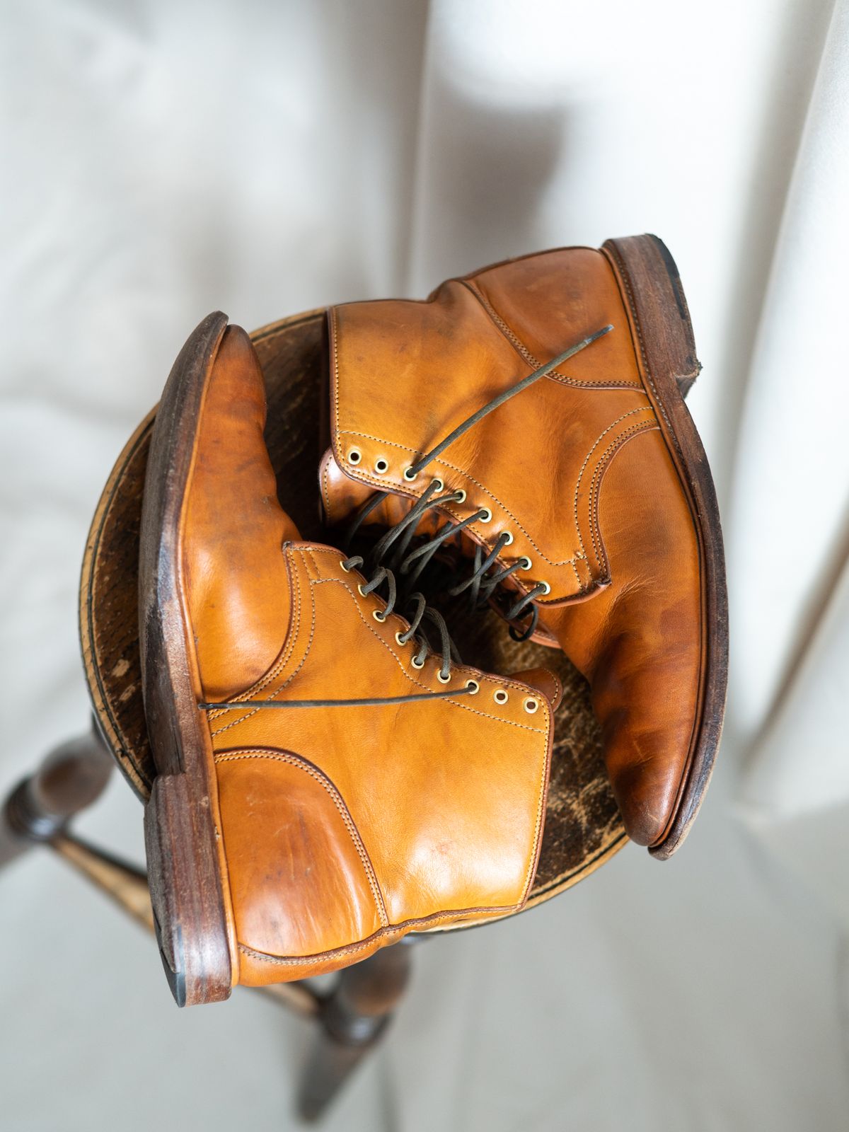 Photo by sixtyreid on April 5, 2023 of the Viberg Officer Boot in Shinki Camel Latigo Horsehide.