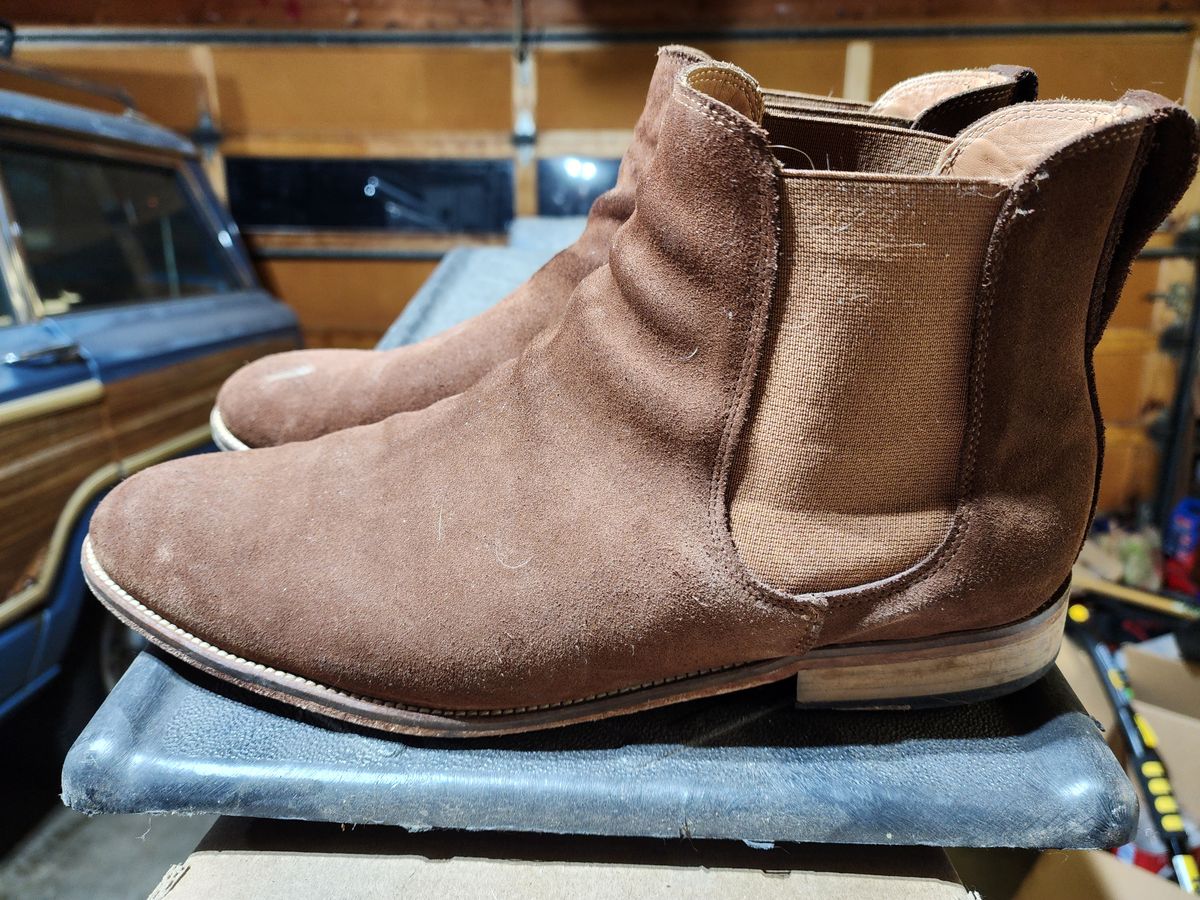 Photo by PrimordialOohs on March 6, 2023 of the Bomberos Unlisted Model in Snuff Waterproof German Suede.