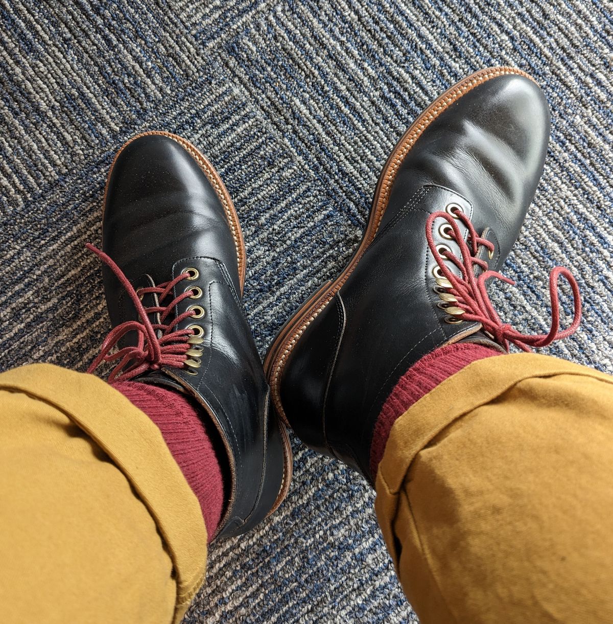 Photo by kat on January 12, 2023 of the Grant Stone Nora Boot in Horween Black Chromexcel.
