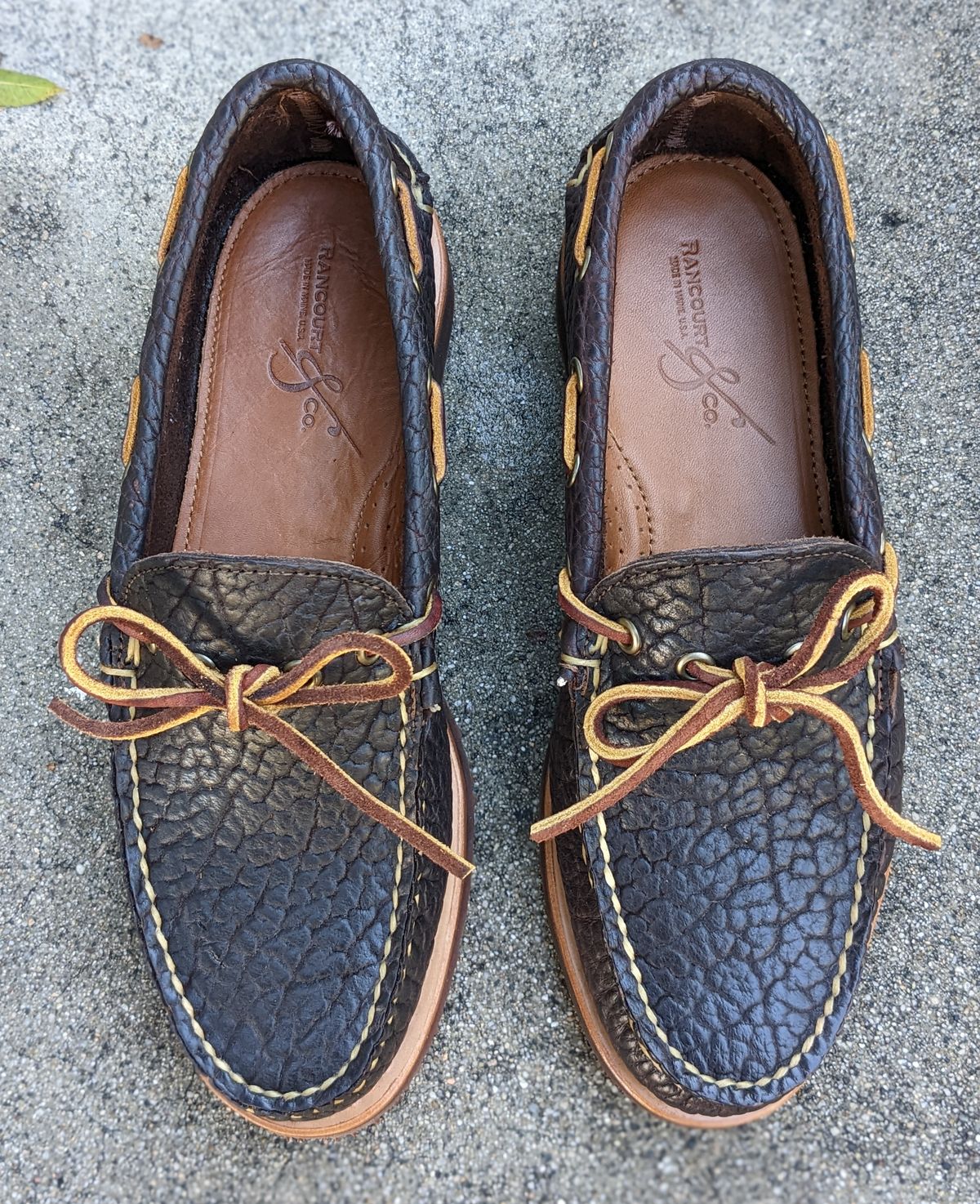 Photo by kat on November 10, 2022 of the Rancourt & Co. Unlisted Model in Rancourt Chocolate Tuscon Bison.